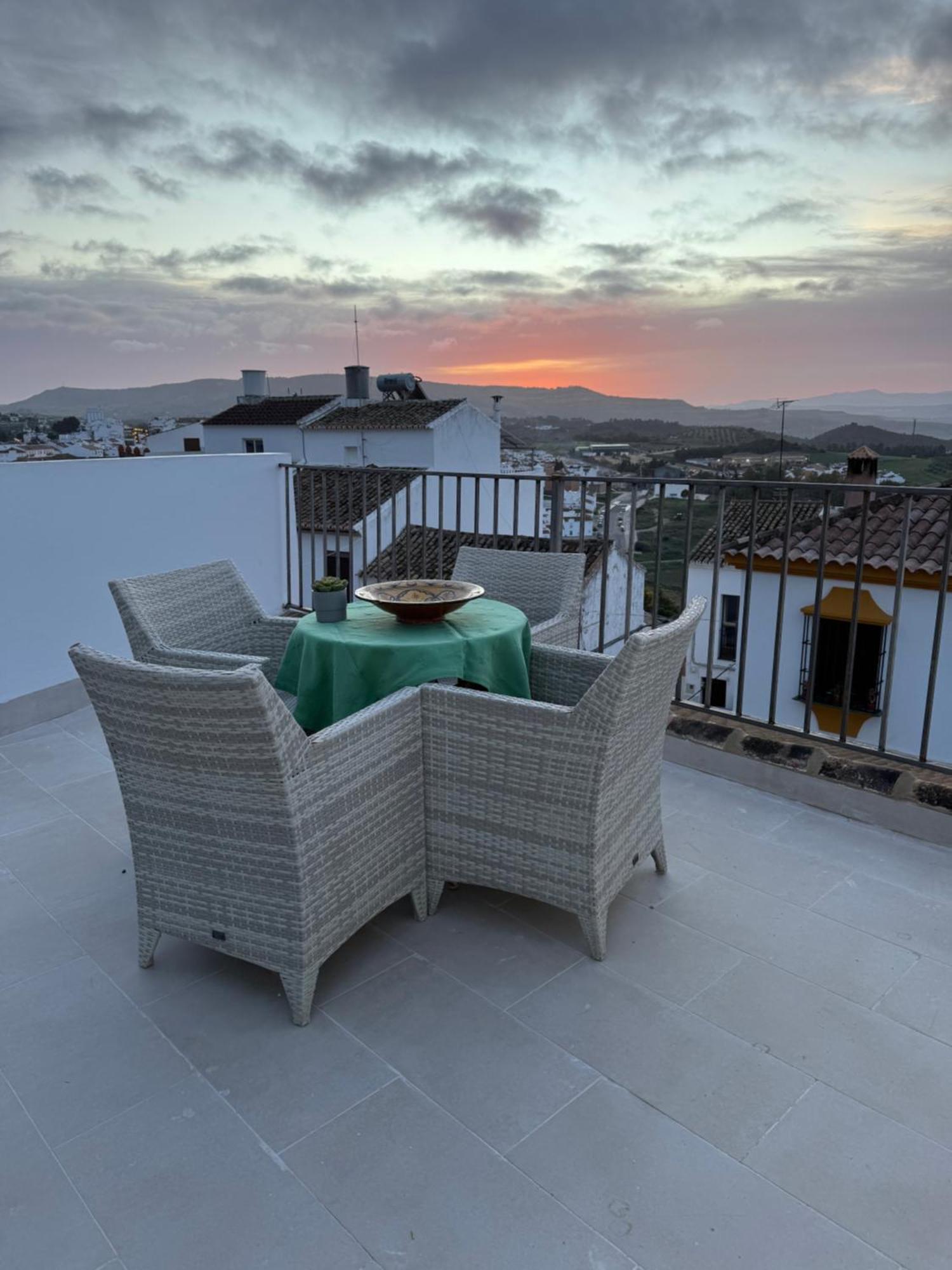 Vila Lemon Tree Patio Olvera Exteriér fotografie